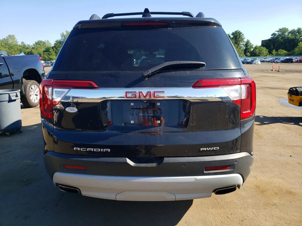 Vehicle/144087_06.jpg
