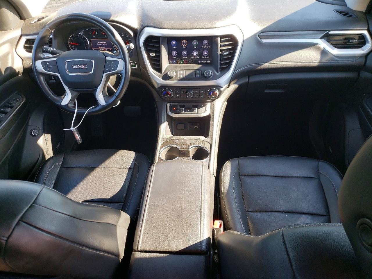 Vehicle/144087_08.jpg