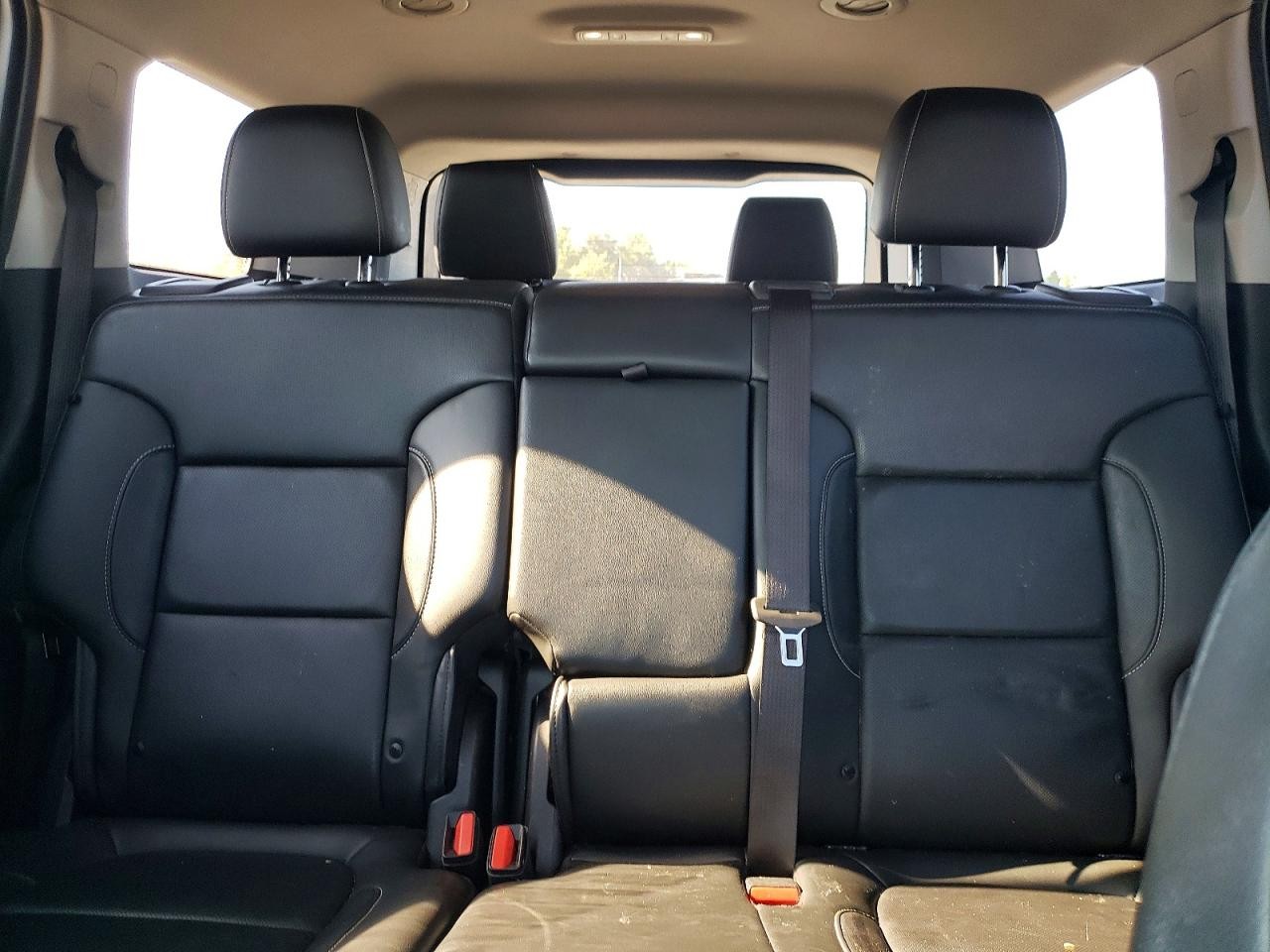 Vehicle/144087_10.jpg