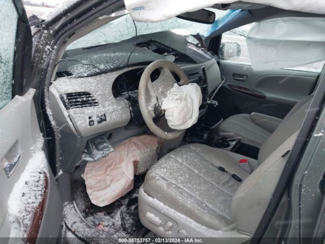 https://f005.backblazeb2.com/file/img-partshotlines-com/Inventory/NE231/Vehicle/18130_05.jpg