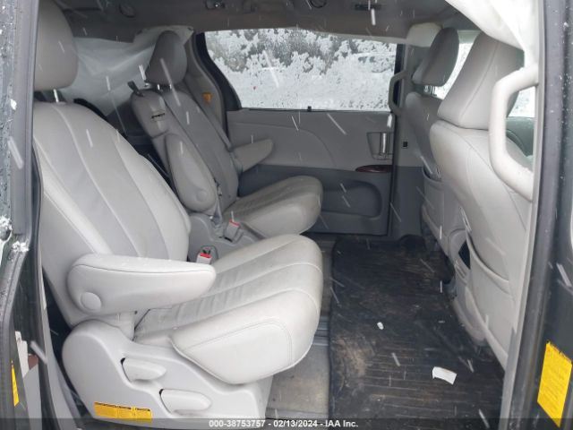https://f005.backblazeb2.com/file/img-partshotlines-com/Inventory/NE231/Vehicle/18130_08.jpg