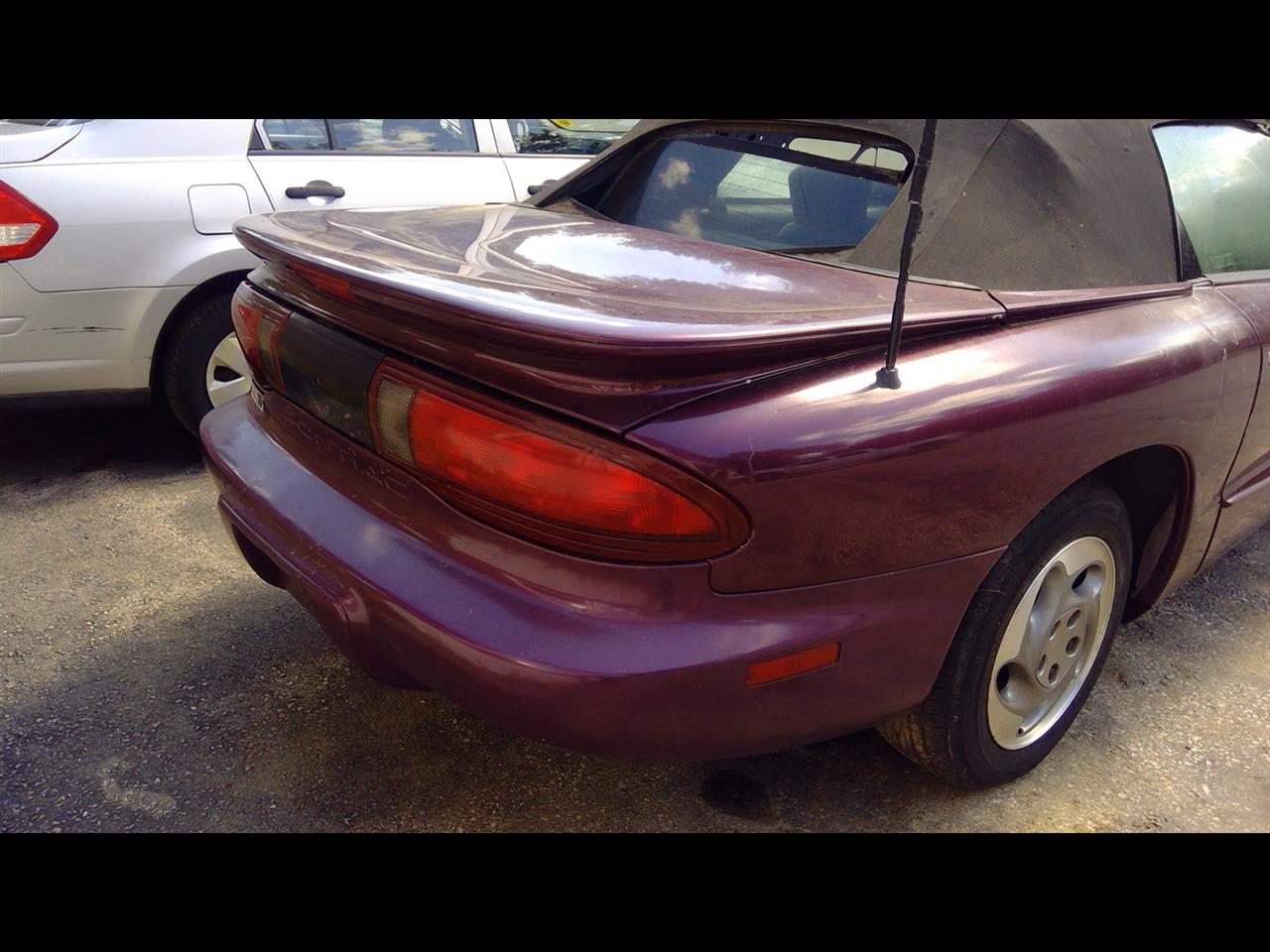 https://f005.backblazeb2.com/file/img-partshotlines-com/Inventory/NE231/Vehicle/18905_04.jpg