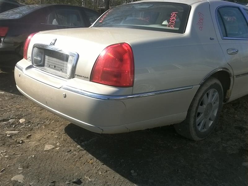 https://f005.backblazeb2.com/file/img-partshotlines-com/Inventory/NE243/Vehicle/12234_12.jpg