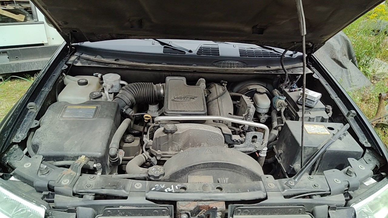 https://f005.backblazeb2.com/file/img-partshotlines-com/Inventory/NE243/Vehicle/22448_04.jpg