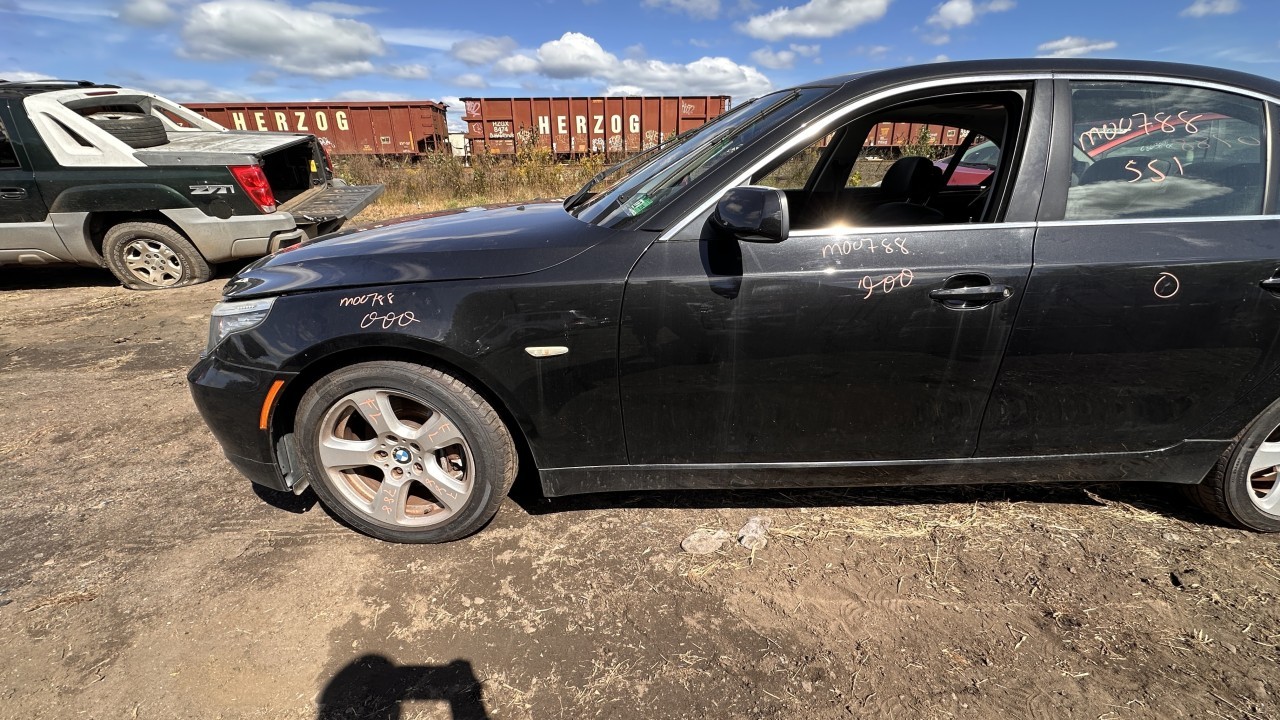https://f005.backblazeb2.com/file/img-partshotlines-com/Inventory/NE279/Vehicle/1121_03.jpg
