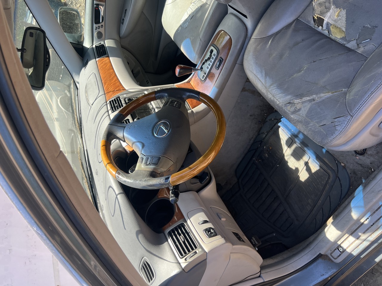 https://f005.backblazeb2.com/file/img-partshotlines-com/Inventory/NE279/Vehicle/918_05.jpg