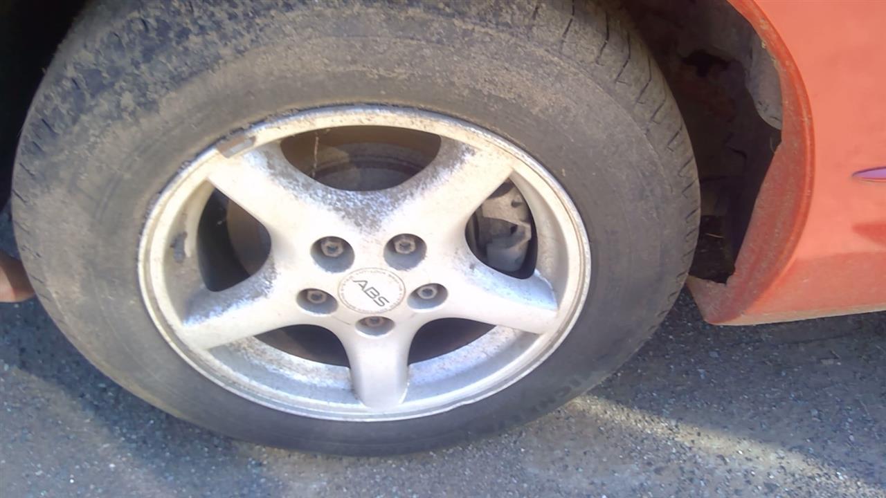 https://f005.backblazeb2.com/file/img-partshotlines-com/Inventory/NE280/Vehicle/44284_12.jpg
