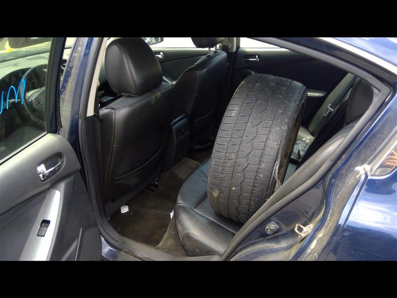 https://f005.backblazeb2.com/file/img-partshotlines-com/Inventory/NE287/Vehicle/2371_12.jpg