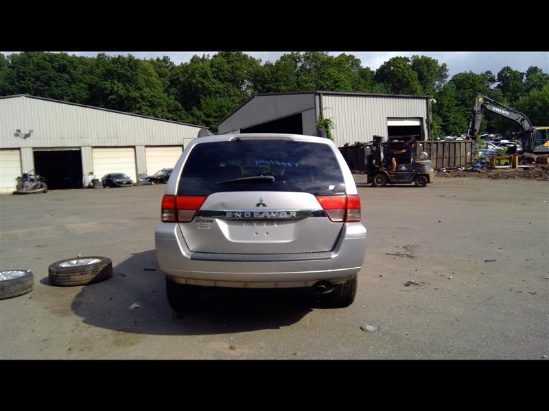 https://f005.backblazeb2.com/file/img-partshotlines-com/Inventory/NE287/Vehicle/2413_04.jpg