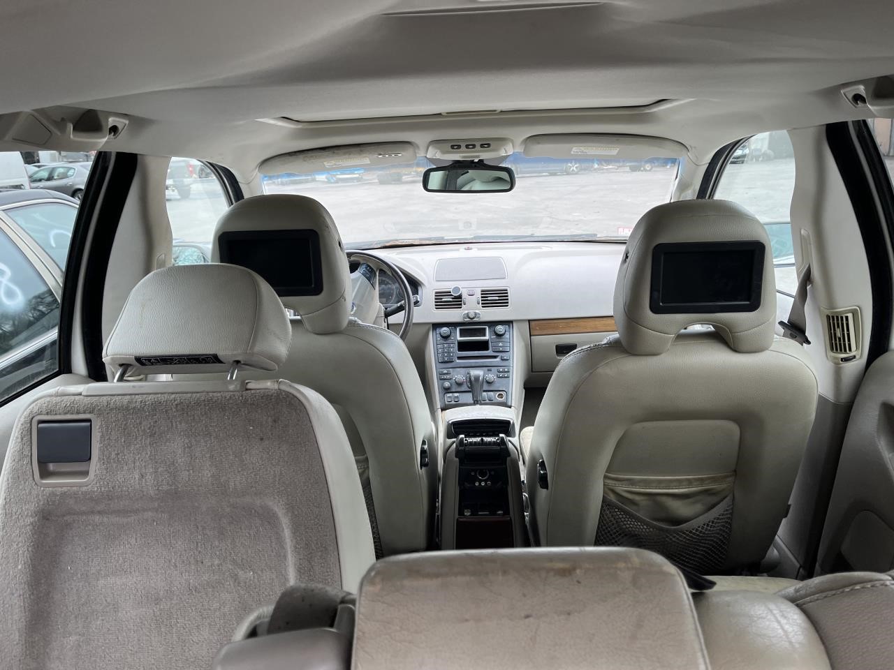 https://f005.backblazeb2.com/file/img-partshotlines-com/Inventory/NE287/Vehicle/2803_05.jpg