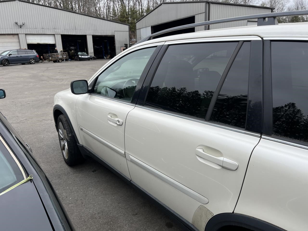 https://f005.backblazeb2.com/file/img-partshotlines-com/Inventory/NE287/Vehicle/2803_09.jpg