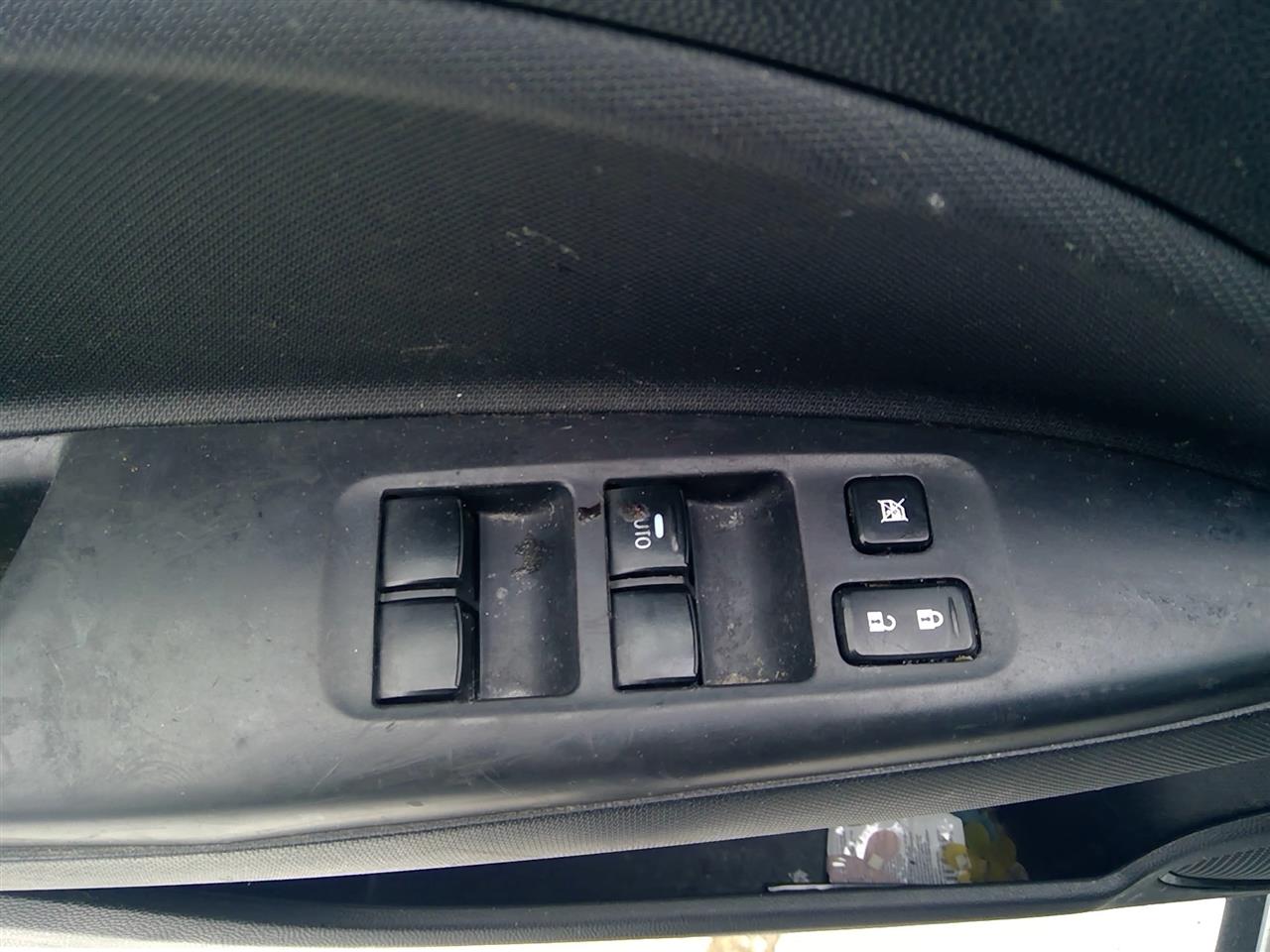 https://f005.backblazeb2.com/file/img-partshotlines-com/Inventory/NE287/Vehicle/3726_11.jpg