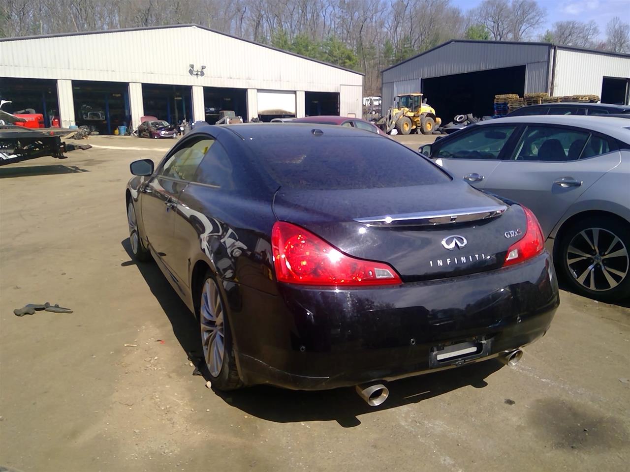 https://f005.backblazeb2.com/file/img-partshotlines-com/Inventory/NE287/Vehicle/4017_04.jpg