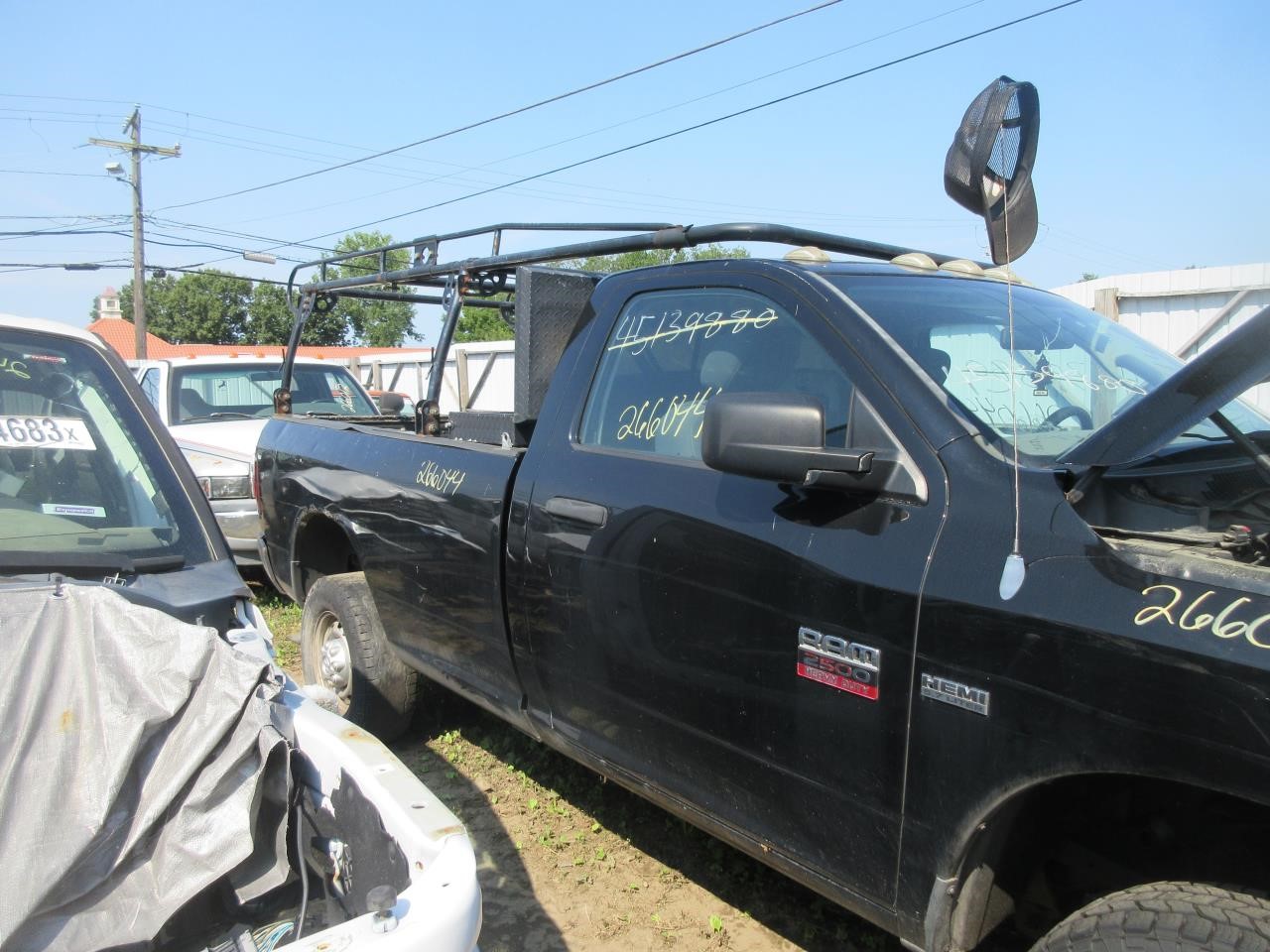 https://f005.backblazeb2.com/file/img-partshotlines-com/Inventory/NE31/Vehicle/6242_10.jpg