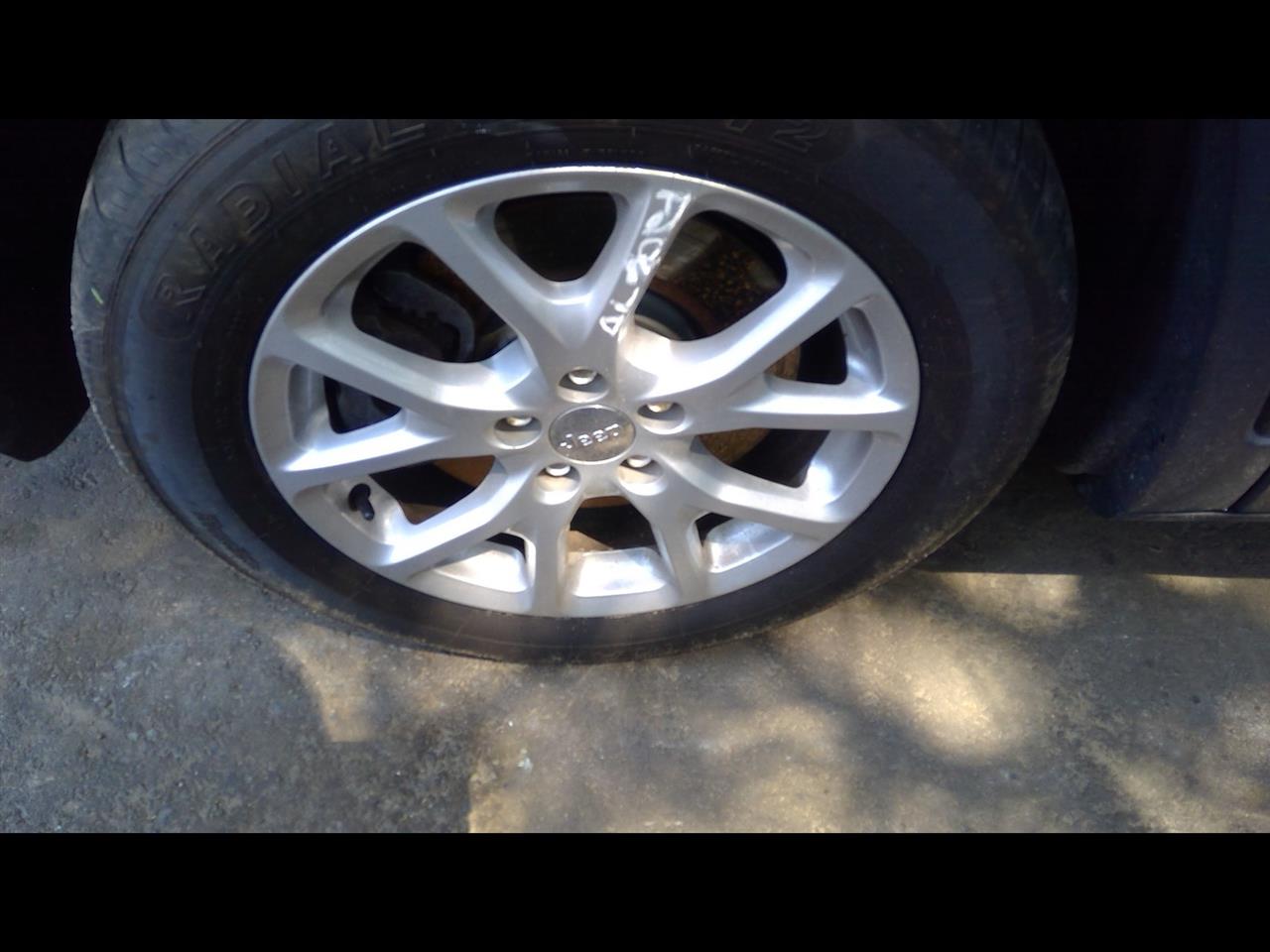 https://f005.backblazeb2.com/file/img-partshotlines-com/Inventory/NE41/Vehicle/118733_05.jpg