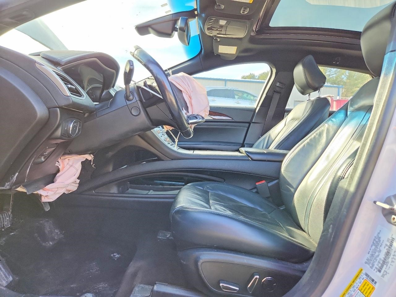 https://f005.backblazeb2.com/file/img-partshotlines-com/Inventory/NE41/Vehicle/121682_07.jpg