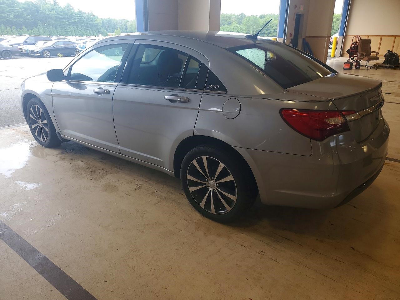 https://f005.backblazeb2.com/file/img-partshotlines-com/Inventory/NE41/Vehicle/123156_02.jpg