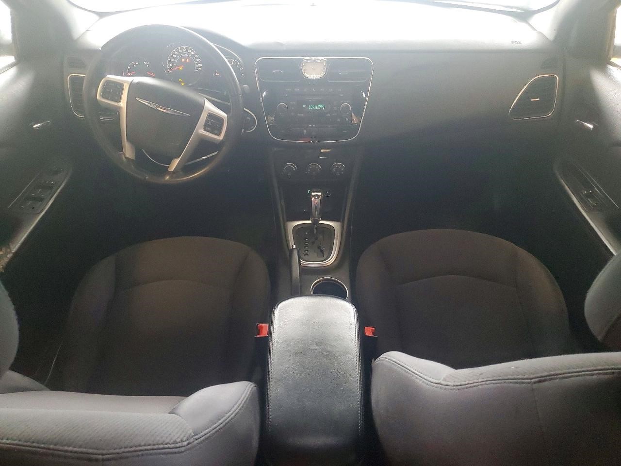 https://f005.backblazeb2.com/file/img-partshotlines-com/Inventory/NE41/Vehicle/123156_08.jpg