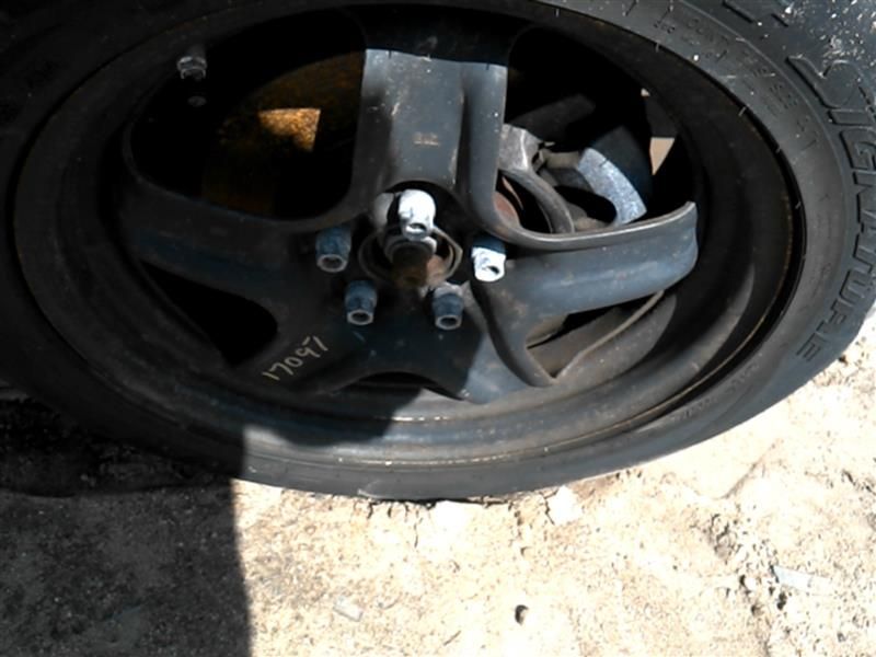 https://f005.backblazeb2.com/file/img-partshotlines-com/Inventory/NE52/Vehicle/11633_03.jpg