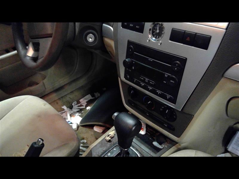 https://f005.backblazeb2.com/file/img-partshotlines-com/Inventory/NE52/Vehicle/12752_11.jpg