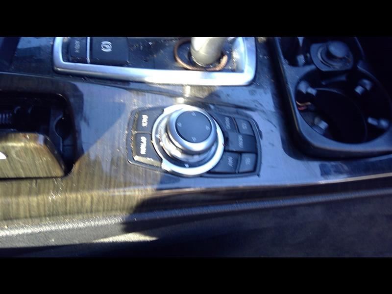 https://f005.backblazeb2.com/file/img-partshotlines-com/Inventory/NE52/Vehicle/13956_12.jpg