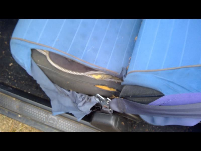 https://f005.backblazeb2.com/file/img-partshotlines-com/Inventory/NE52/Vehicle/14153_05.jpg