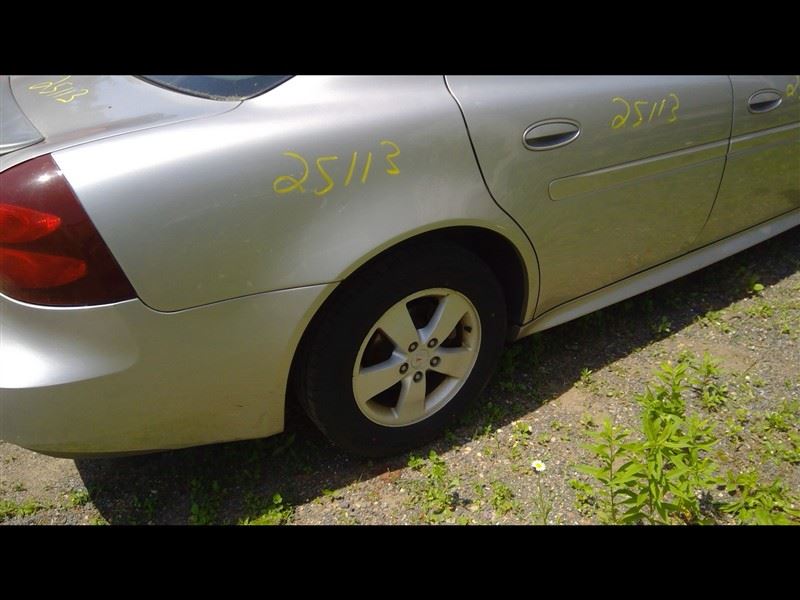 https://f005.backblazeb2.com/file/img-partshotlines-com/Inventory/NE52/Vehicle/14698_12.jpg