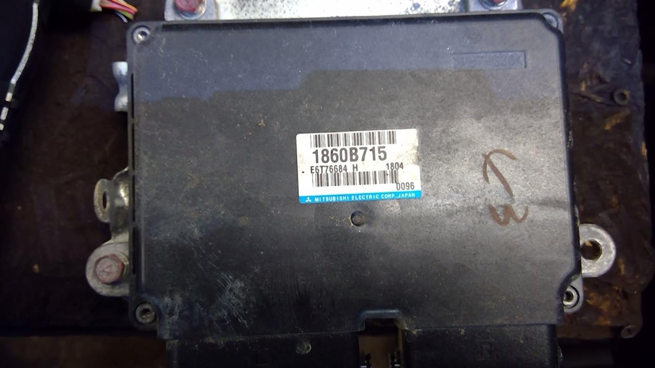 https://f005.backblazeb2.com/file/img-partshotlines-com/Inventory/NE71/Vehicle/13822_13.jpg