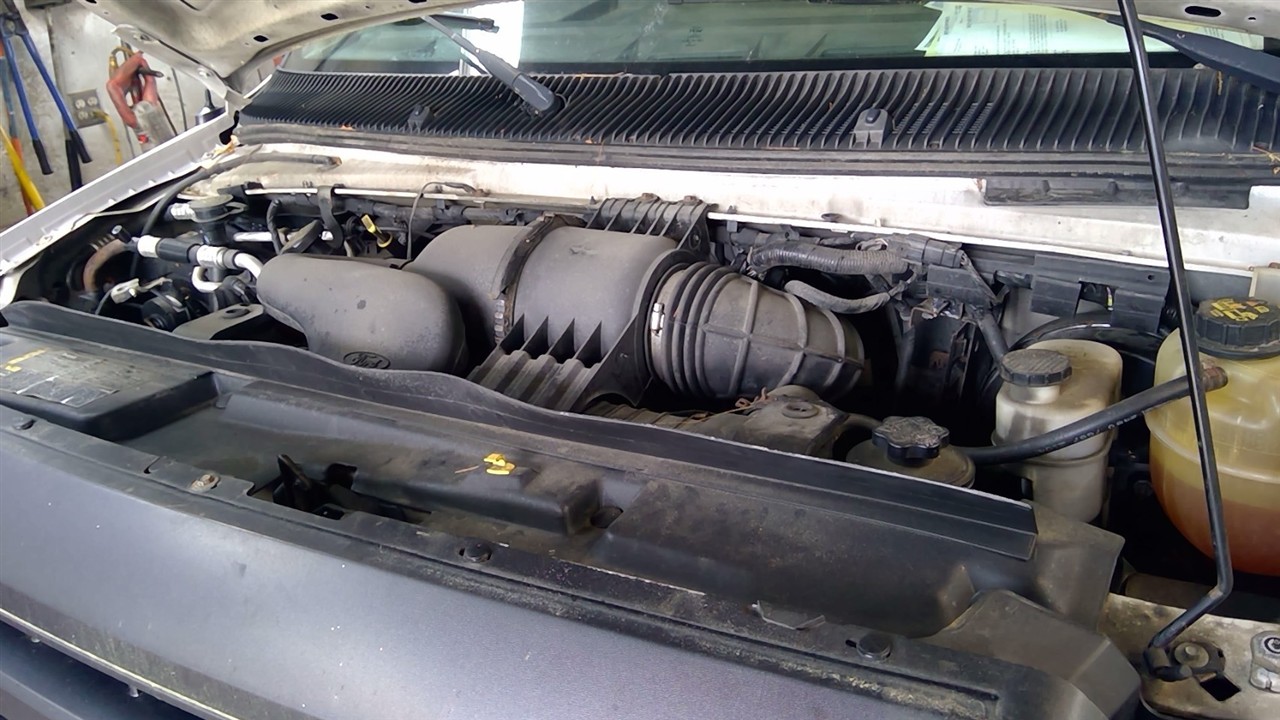 https://f005.backblazeb2.com/file/img-partshotlines-com/Inventory/NE71/Vehicle/14193_08.jpg