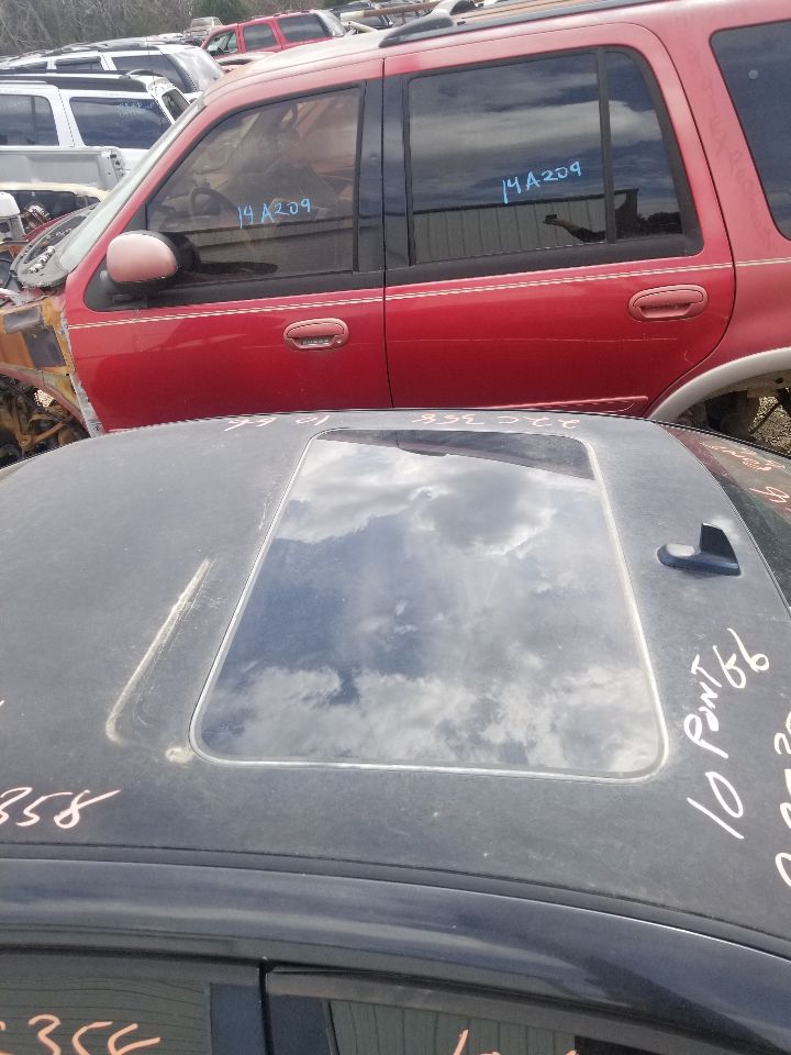 https://f005.backblazeb2.com/file/img-partshotlines-com/Inventory/OK12/Vehicle/1246_12.jpg
