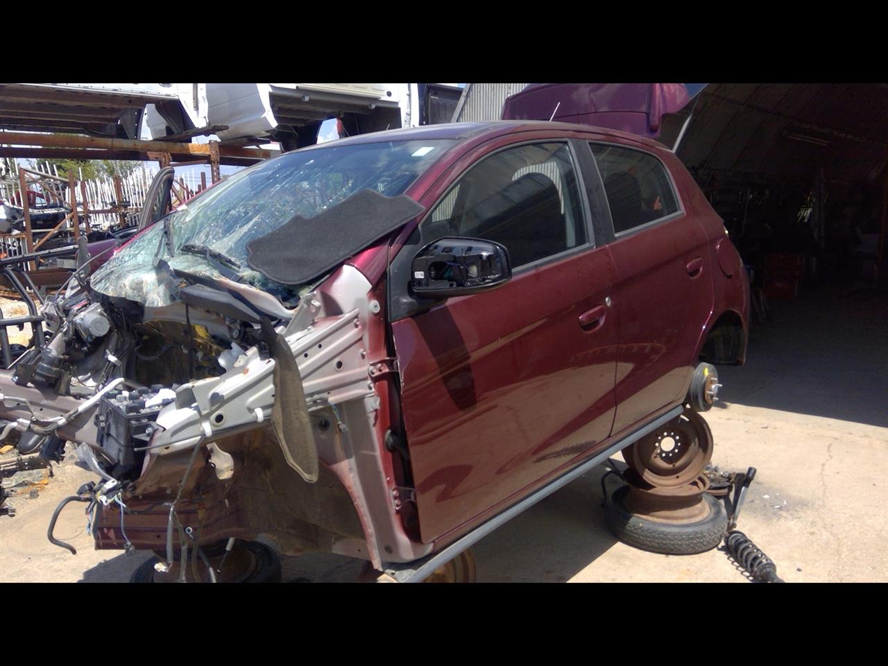 https://f005.backblazeb2.com/file/img-partshotlines-com/Inventory/OK13/Vehicle/15363_01.jpg