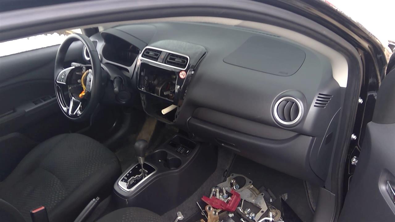 https://f005.backblazeb2.com/file/img-partshotlines-com/Inventory/OK13/Vehicle/15885_05.jpg