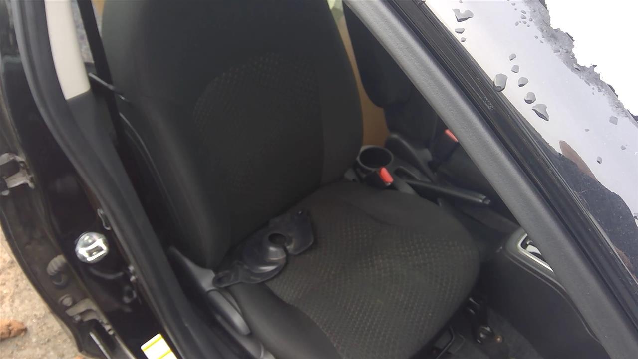 https://f005.backblazeb2.com/file/img-partshotlines-com/Inventory/OK13/Vehicle/15885_06.jpg