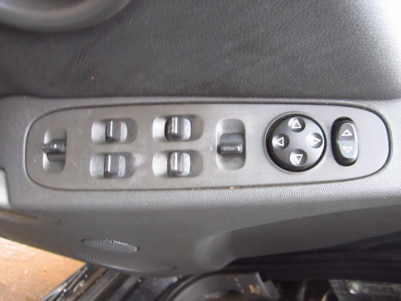 https://f005.backblazeb2.com/file/img-partshotlines-com/Inventory/OK19/Vehicle/14490_08.jpg