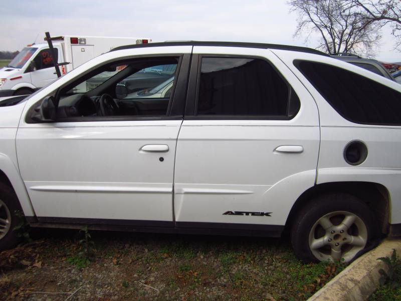 https://f005.backblazeb2.com/file/img-partshotlines-com/Inventory/OK19/Vehicle/14557_03.jpg