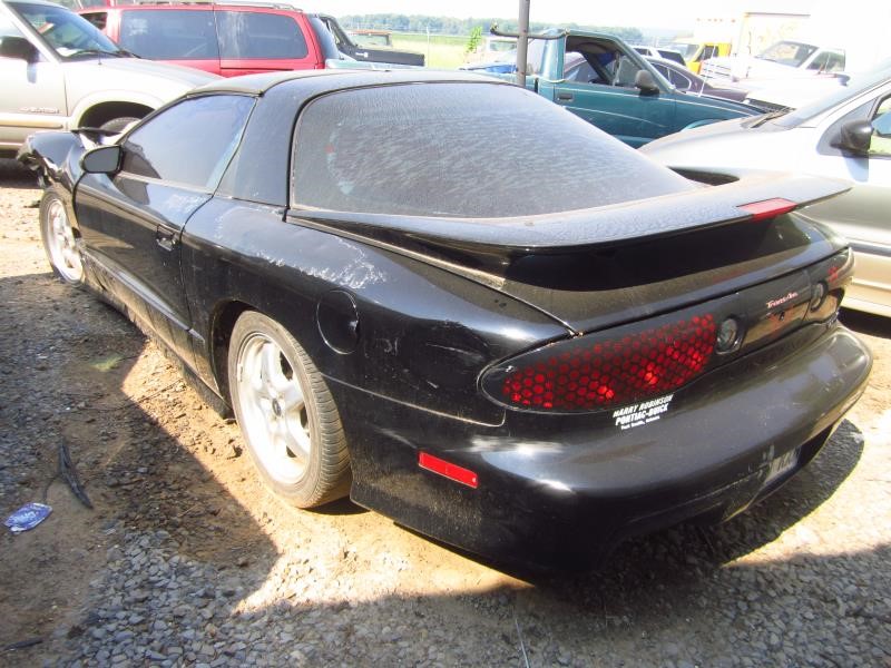 https://f005.backblazeb2.com/file/img-partshotlines-com/Inventory/OK19/Vehicle/16134_06.jpg