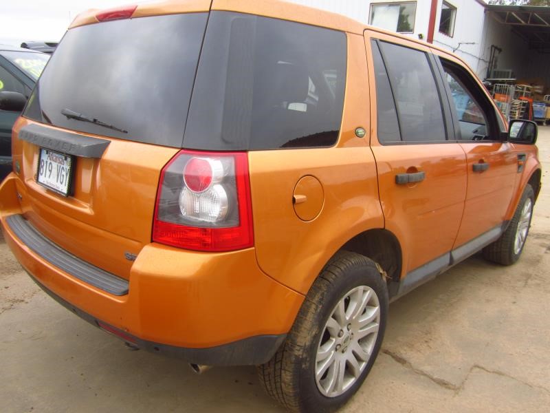https://f005.backblazeb2.com/file/img-partshotlines-com/Inventory/OK19/Vehicle/16404_07.jpg