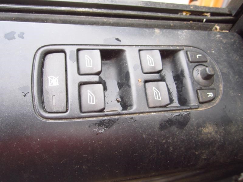 https://f005.backblazeb2.com/file/img-partshotlines-com/Inventory/OK19/Vehicle/16404_12.jpg