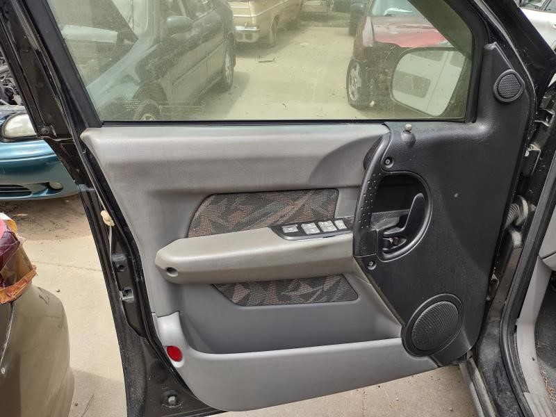 https://f005.backblazeb2.com/file/img-partshotlines-com/Inventory/OK19/Vehicle/21021_07.jpg
