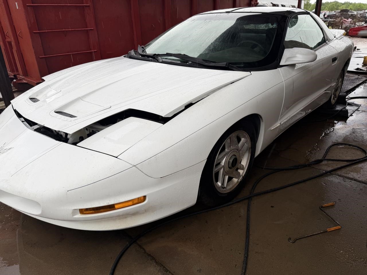 https://f005.backblazeb2.com/file/img-partshotlines-com/Inventory/OK19/Vehicle/27361_02.jpg