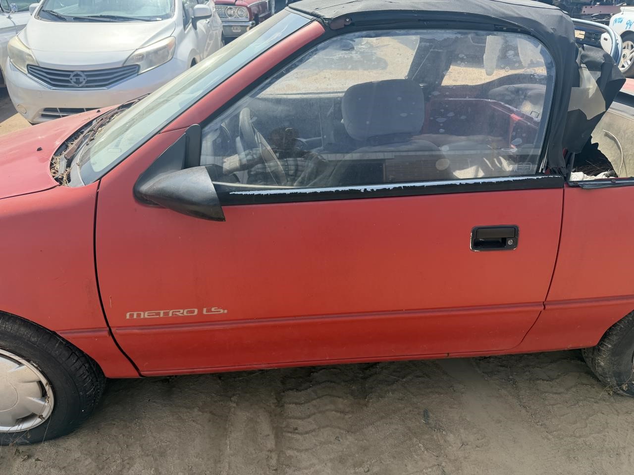 https://f005.backblazeb2.com/file/img-partshotlines-com/Inventory/OK19/Vehicle/27660_04.jpg
