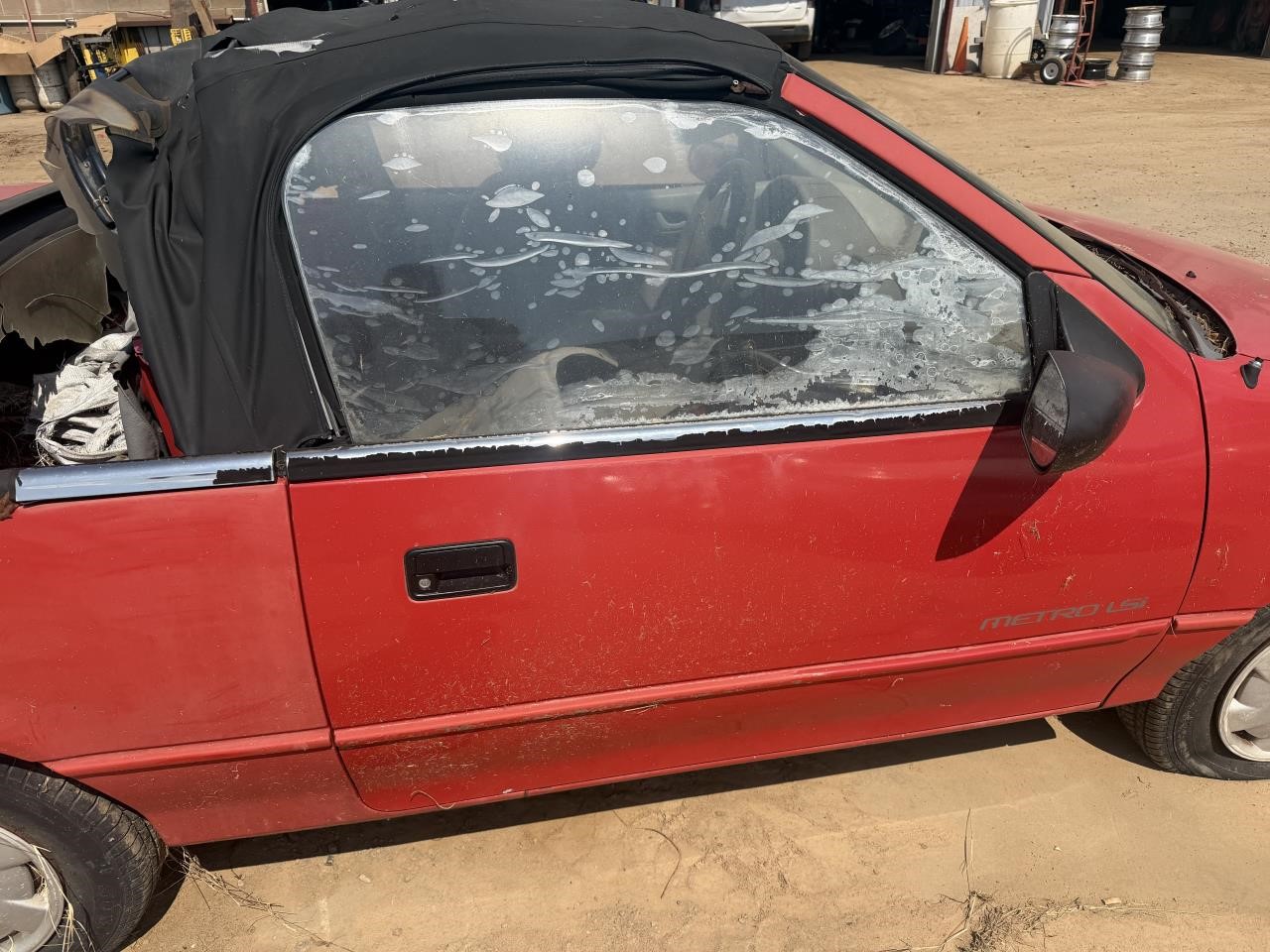 https://f005.backblazeb2.com/file/img-partshotlines-com/Inventory/OK19/Vehicle/27660_08.jpg