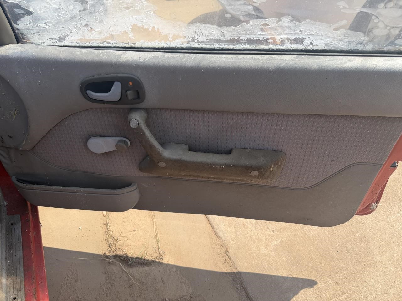 https://f005.backblazeb2.com/file/img-partshotlines-com/Inventory/OK19/Vehicle/27660_10.jpg