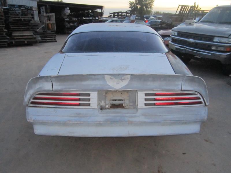 https://f005.backblazeb2.com/file/img-partshotlines-com/Inventory/OK19/Vehicle/5294_04.jpg