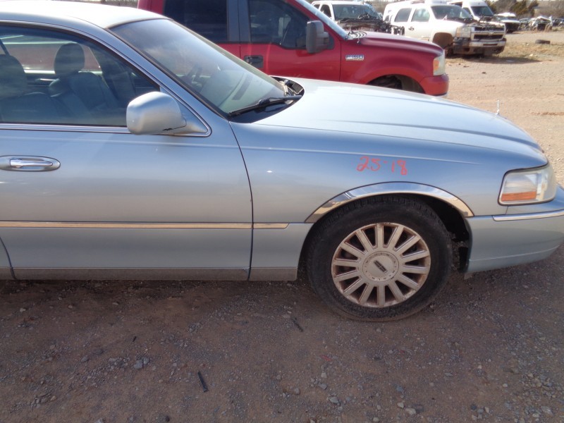 https://f005.backblazeb2.com/file/img-partshotlines-com/Inventory/OK77/Vehicle/7426_05.jpg