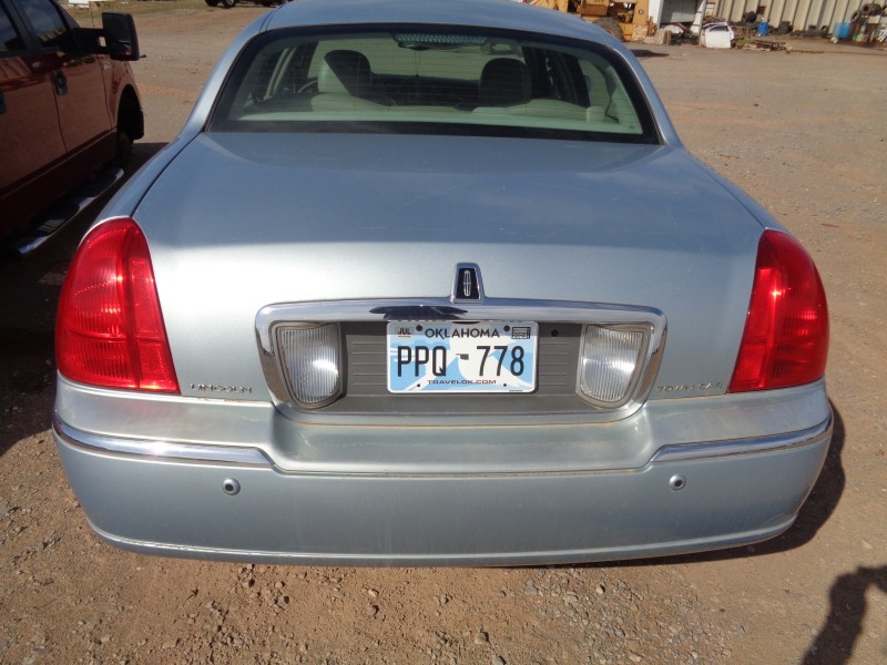 https://f005.backblazeb2.com/file/img-partshotlines-com/Inventory/OK77/Vehicle/7426_07.jpg