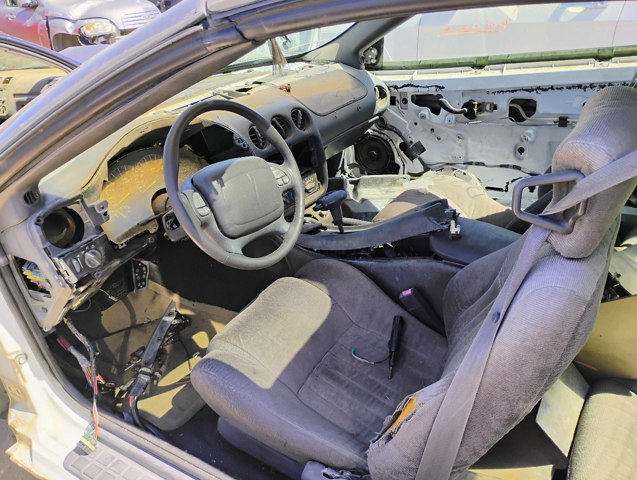 https://f005.backblazeb2.com/file/img-partshotlines-com/Inventory/SW48/Vehicle/5562_22.jpg