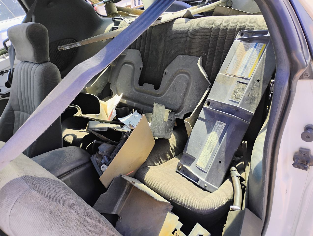 https://f005.backblazeb2.com/file/img-partshotlines-com/Inventory/SW48/Vehicle/5562_23.jpg