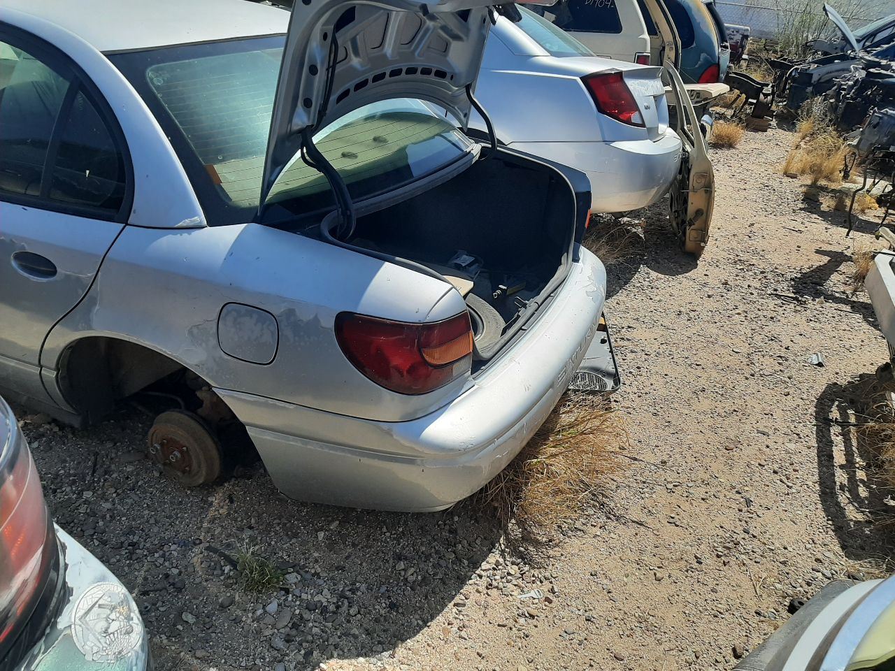 https://f005.backblazeb2.com/file/img-partshotlines-com/Inventory/SW48/Vehicle/5645_05.jpg