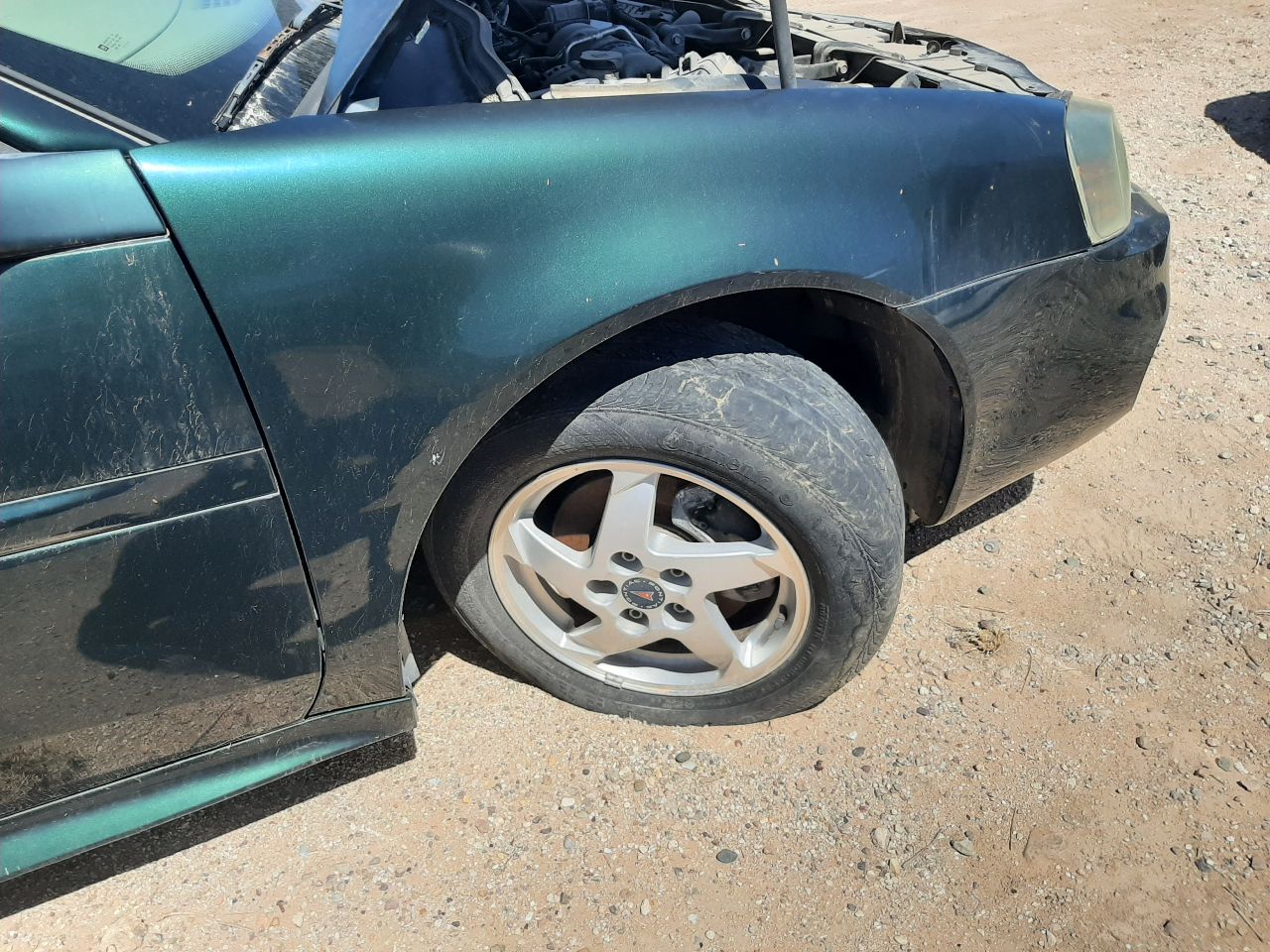 https://f005.backblazeb2.com/file/img-partshotlines-com/Inventory/SW48/Vehicle/5693_13.jpg